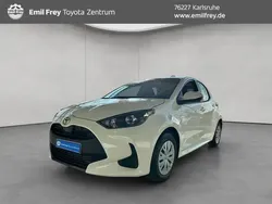 Weiß Neu 2025 Toyota Yaris Business Edition Limousine | 22.690 € (Superpreis)