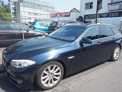 Blau Gebraucht 2011 BMW 530 Performance Kombi | 5.999 € (Etwas zu teuer)