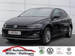 Deep black perleffekt Gebraucht 2021 VW Polo Highline Kleinwagen | 16.469 € (Fairer Preis)