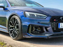 Blau Gebraucht 2018 Audi RS5 Comfort Coupé | 52.500 € (Teuer)
