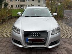 Grau Gebraucht 2010 Audi A3 Sportback Ambiente Kleinwagen | 4.200 € (Guter Preis)
