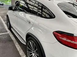 Weiß Gebraucht 2017 Mercedes GLE350 SUV | 43.500 €
