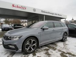 Grau Gebraucht 2021 VW Passat Business Kombi | 24.980 € (Fairer Preis)