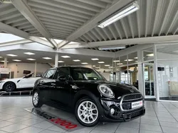 Midnight black metallic Gebraucht 2015 Mini Cooper S Kleinwagen | 17.950 € (Fairer Preis)