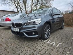 Grau Gebraucht 2017 BMW 220 Active Tourer Performance Van / Kleinbus | 14.850 € (Superpreis)