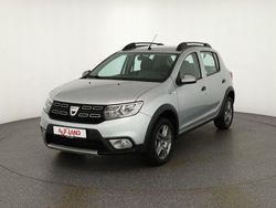 Weiß Gebraucht 2019 Dacia Sandero Stepway SUV | 13.990 €