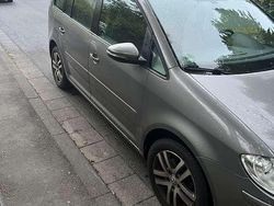 Gebraucht 2009 VW Touran Highline Van / Kleinbus | 3.200 € (Fairer Preis)