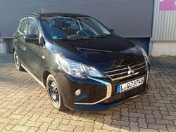 Schwarz Gebraucht 2023 Mitsubishi Space Star Select Limousine | 11.990 € (Fairer Preis)