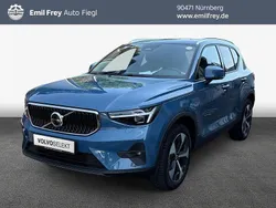 Blau Gebraucht 2024 Volvo XC40 Core SUV | 34.990 € (Guter Preis)