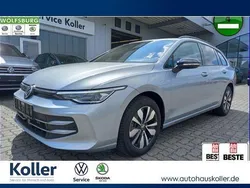 Oyster silver metallic Gebraucht 2024 VW Golf VIII Goal Kombi | 27.970 €