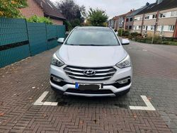 Silber Gebraucht 2018 Hyundai Santa Fe SUV | 19.200 € (Guter Preis)