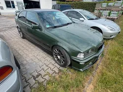 Grün Gebraucht 1999 BMW 323 Compact M Sport Kleinwagen | 8.750 € (Teuer)