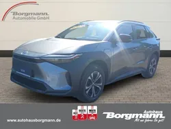 Silber Gebraucht 2023 Toyota bZ4X SUV | 31.990 € (Superpreis)