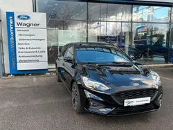 Schwarz Gebraucht 2021 Ford Focus ST-Line X Limousine | 19.990 € (Teuer)