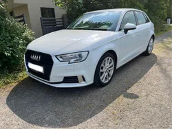Weiß Gebraucht 2017 Audi A3 Sportback Sport Kleinwagen | 16.990 € (Guter Preis)