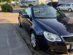 Blau Gebraucht 2009 VW Eos Cabrio | 2.500 €