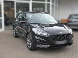 Schwarz metallic Gebraucht 2022 Ford Kuga ST-Line SUV | 23.980 € (Guter Preis)