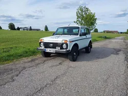 Weiß Gebraucht 2021 Lada niva SUV | 15.500 € (Fairer Preis)