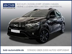 Perlmuttschwarz met Gebraucht 2025 Dacia Sandero Expression Kleinwagen | 17.888 € (Fairer Preis)