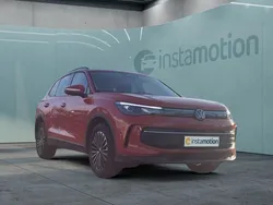 Rot Gebraucht 2024 VW Tiguan Life SUV | 40.650 € (Teuer)