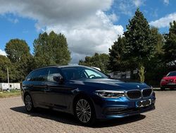 Blau Gebraucht 2019 BMW 520 Sport Line Kombi | 26.499 € (Fairer Preis)
