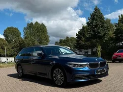 Blau Gebraucht 2019 BMW 520 Sport Line Kombi | 27.600 € (Fairer Preis)