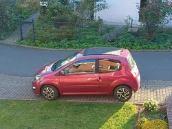 Violet Gebraucht 2012 Renault Twingo Dynamique Kleinwagen | 3.450 € (Fairer Preis)