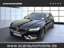 Black solid stone / solid Gebraucht 2020 Volvo V60 Inscription Kombi | 32.990 € (Etwas zu teuer)