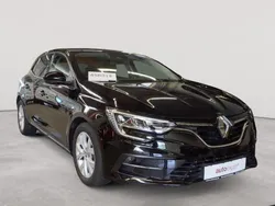 Blackpearlschwarz Gebraucht 2021 Renault Mégane IV Zen Limousine | 15.390 € (Fairer Preis)