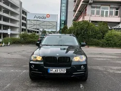Grün Gebraucht 2008 BMW X5 SUV | 8.599 € (Fairer Preis)