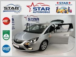 Silber Gebraucht 2016 Opel Zafira Tourer Innovation Van / Kleinbus | 5.990 € (Guter Preis)