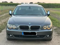 Grau Gebraucht 2006 BMW 740 Limousine | 3.800 € (Superpreis)
