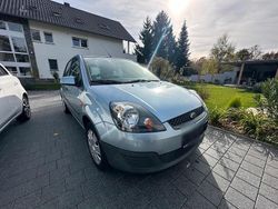 Silber Gebraucht 2006 Ford Fiesta Kleinwagen | 4.200 € (Etwas zu teuer)