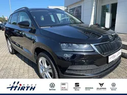 Schwarz metallic Gebraucht 2022 Skoda Karoq Style SUV | 23.579 € (Guter Preis)