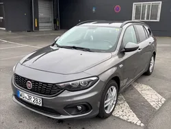 Grau Gebraucht 2017 Fiat Tipo Easy Kombi | 11.500 € (Fairer Preis)