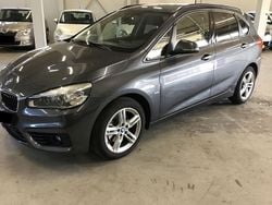 Grau Gebraucht 2017 BMW 216 Active Tourer Sport Line Van / Kleinbus | 13.490 € (Fairer Preis)