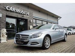 Silber Gebraucht 2015 Mercedes CLS350 Shooting Brake Kombi | 22.900 € (Teuer)