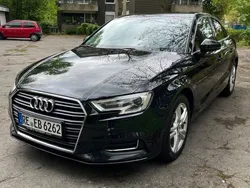 Gebraucht 2017 Audi A3 Design Limousine | 15.200 € (Etwas zu teuer)