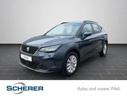 Magnetic grau metallic (metallic) Gebraucht 2024 Seat Arona Style SUV | 19.950 € (Guter Preis)