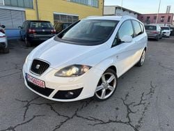 Weiß Gebraucht 2010 Seat Altea XL Sport Van / Kleinbus | 4.900 € (Fairer Preis)