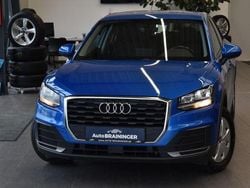 Blau Gebraucht 2020 Audi Q2 Ambiente SUV | 15.980 € (Guter Preis)