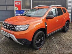 Orange Gebraucht 2022 Dacia Duster Extreme SUV | 15.995 € (Fairer Preis)