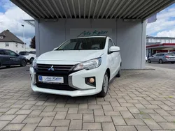 Weiß Gebraucht 2024 Mitsubishi Space Star Select Limousine | 13.490 € (Fairer Preis)