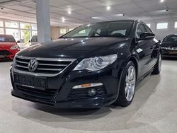 Schwarz Gebraucht 2010 VW Passat Basis Limousine | 9.899 € (Teuer)