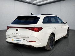 Weiß Gebraucht 2022 Cupra Leon Kombi | 21.049 € (Guter Preis)