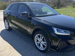 Schwarz Gebraucht 2024 Audi Q2 S-Line SUV | 22.500 €