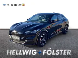 Iridiumschwarz metallic Gebraucht 2021 Ford Mustang Mach-E Extended Range SUV | 35.890 € (Superpreis)