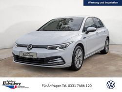 Weiß Gebraucht 2020 VW Golf VIII Style Limousine | 21.490 € (Guter Preis)