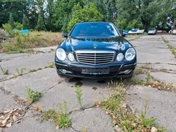 Braun Gebraucht 2009 Mercedes E350 Limousine | 8.250 € (Guter Preis)