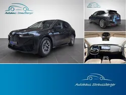 Grau Gebraucht 2023 BMW iX Sport Line SUV | 59.490 €